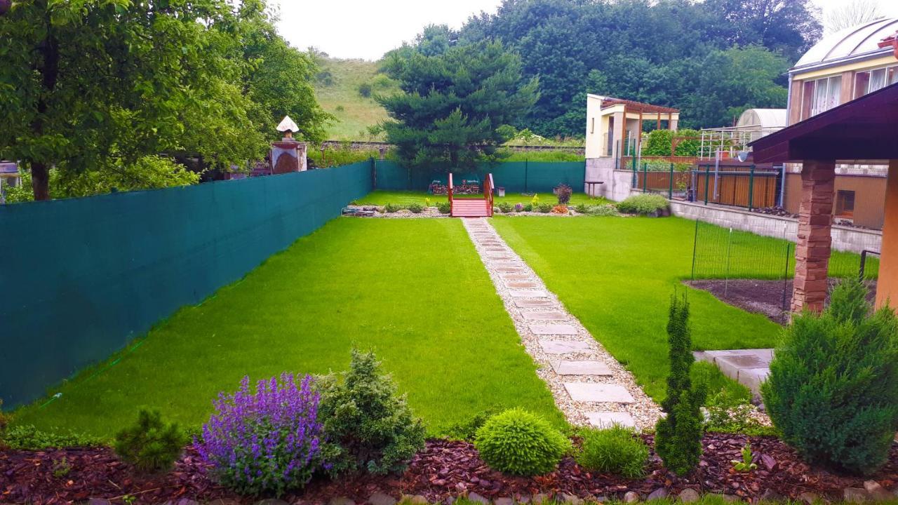 Maison d'hôtes Privat Velvet à Turčianske Teplice Extérieur photo
