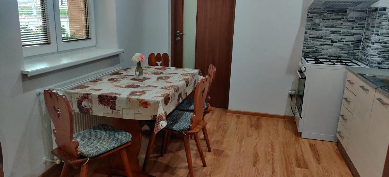 Maison d'hôtes Privat Velvet à Turčianske Teplice Extérieur photo